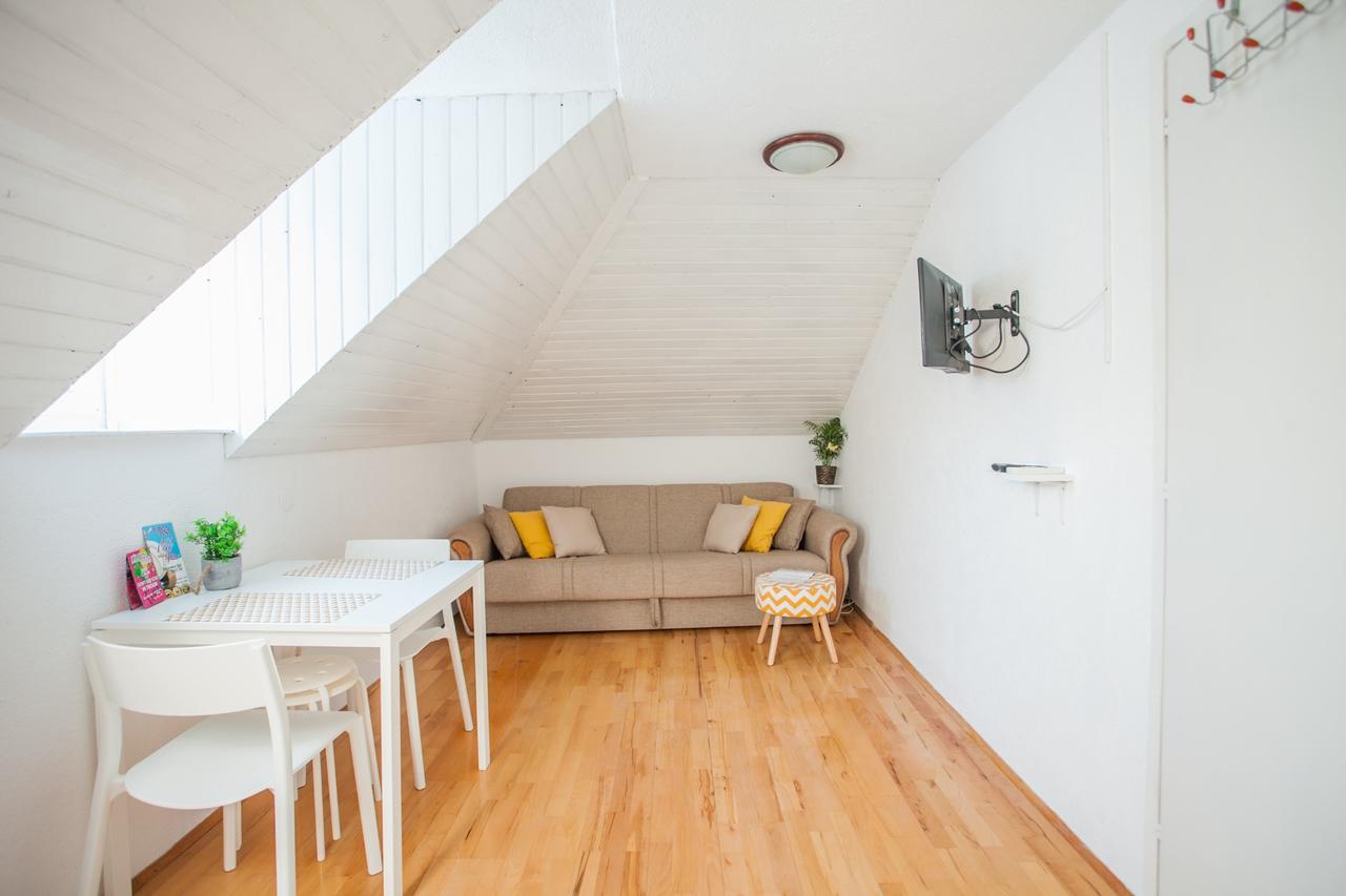 Top-Floor Apartment In Trogir Center Zewnętrze zdjęcie